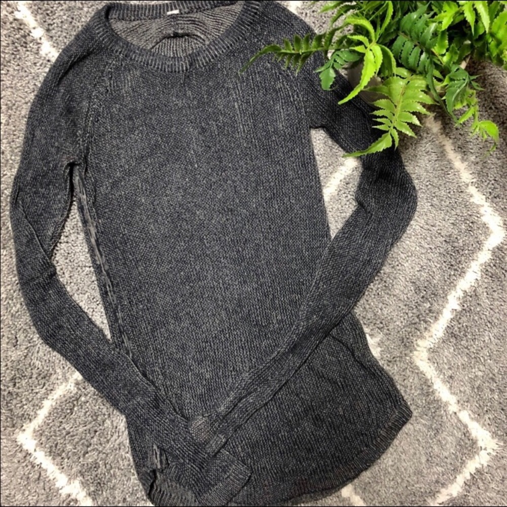 Lululemon sweater Cabin yogi